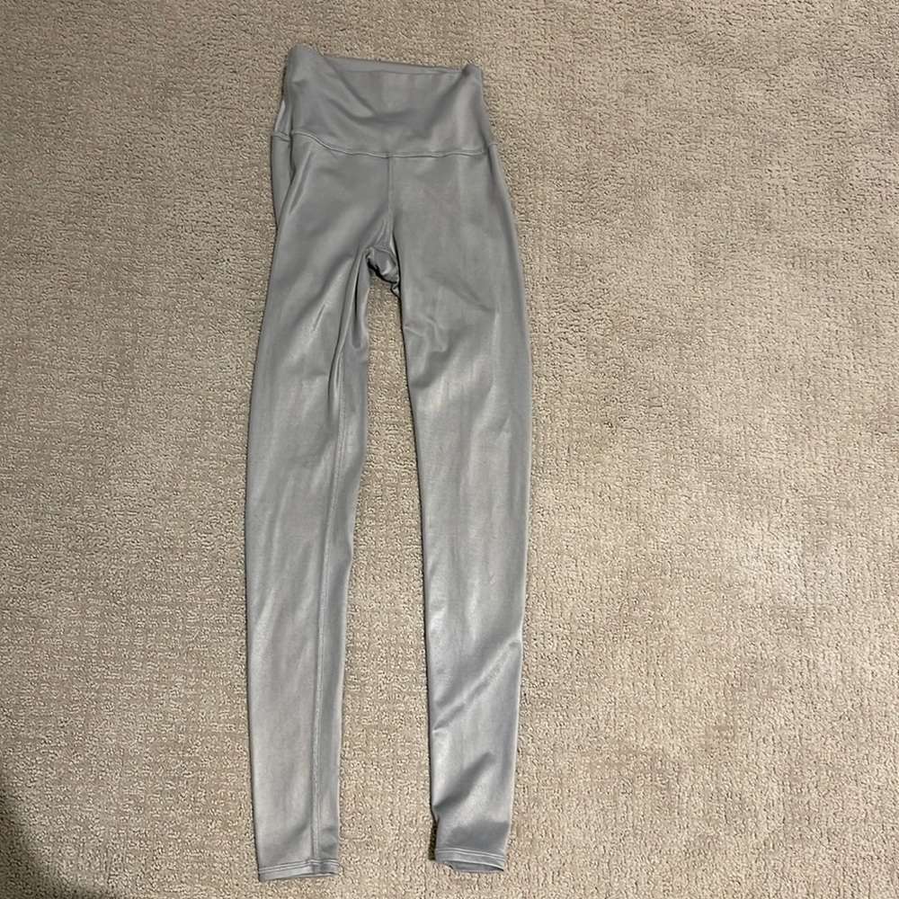 Alo yoga shine leggings full length worn once